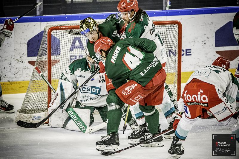 Cergy-Pontoise 2 - 4 Anglet