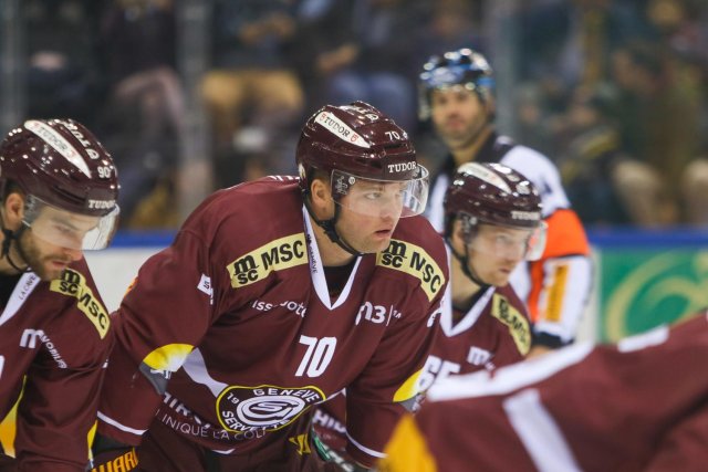 Photo hockey match Genève - Zug le 04/11/2023