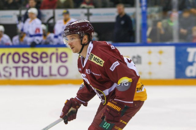 Photo hockey match Genève - Zug le 04/11/2023
