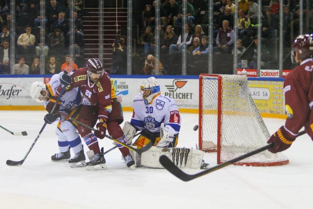 Photo hockey match Genève - Zug le 04/11/2023