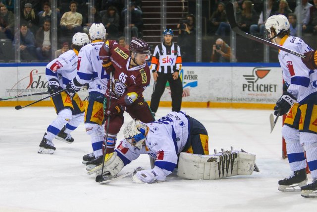 Photo hockey match Genève - Zug le 04/11/2023
