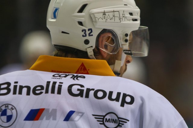 Photo hockey match Genève - Zug le 04/11/2023