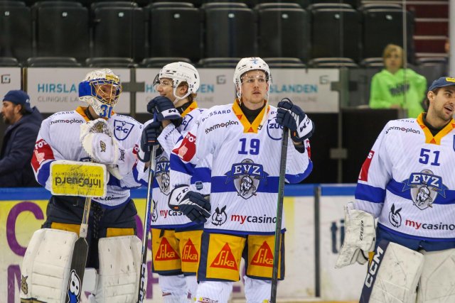 Photo hockey match Genève - Zug le 04/11/2023