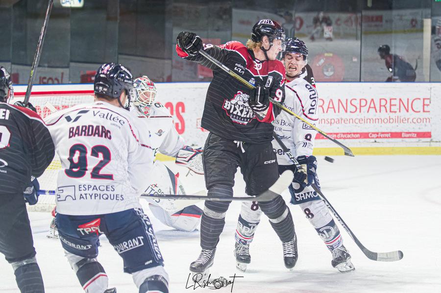 Bordeaux 5 - 2 Angers 