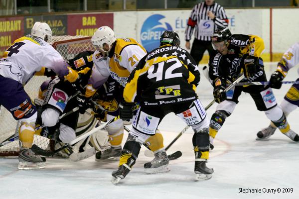 Rouen 7 - 3 Chamonix 