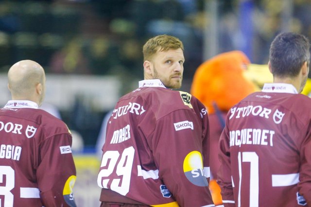 Photo hockey match Genève - Lugano le 17/11/2023