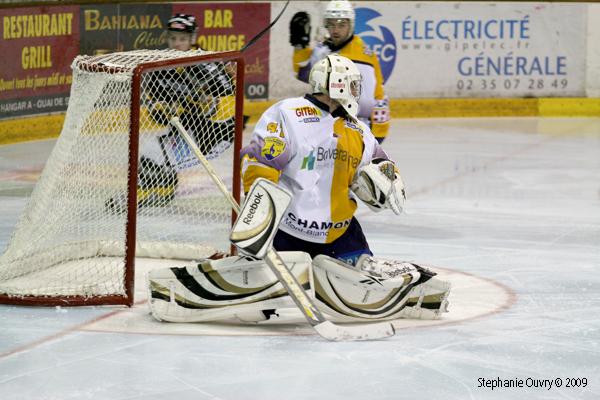 Rouen 7 - 3 Chamonix 