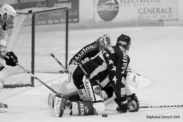 Rouen 7 - 3 Chamonix 