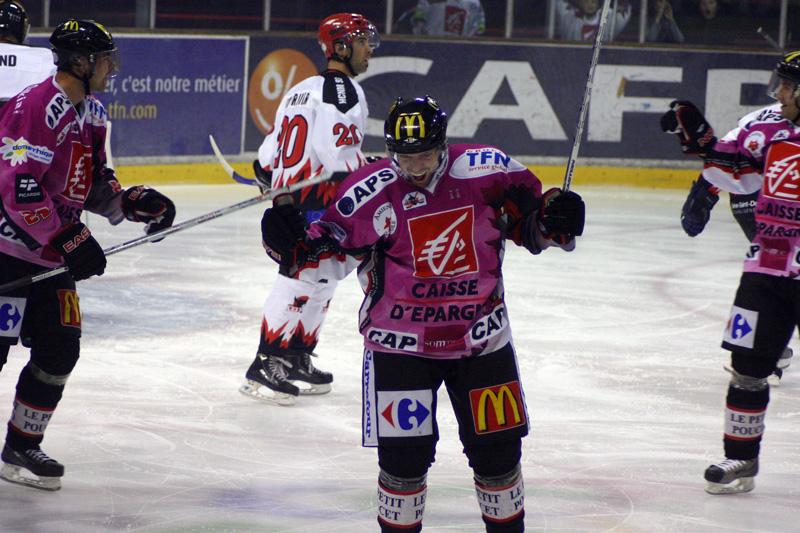 Amiens  11 - 3 Neuilly/Marne