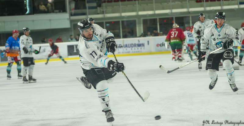 Anglet 1 - 2 Marseille