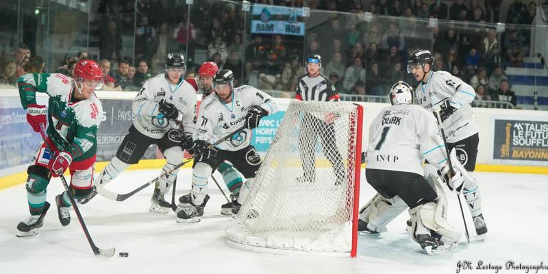 Anglet 1 - 2 Marseille