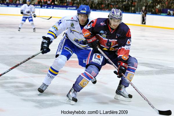 Grenoble  4 - 0 Villard-de-Lans