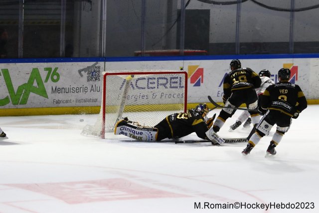 Photo hockey match Rouen - Amiens  le 17/11/2023