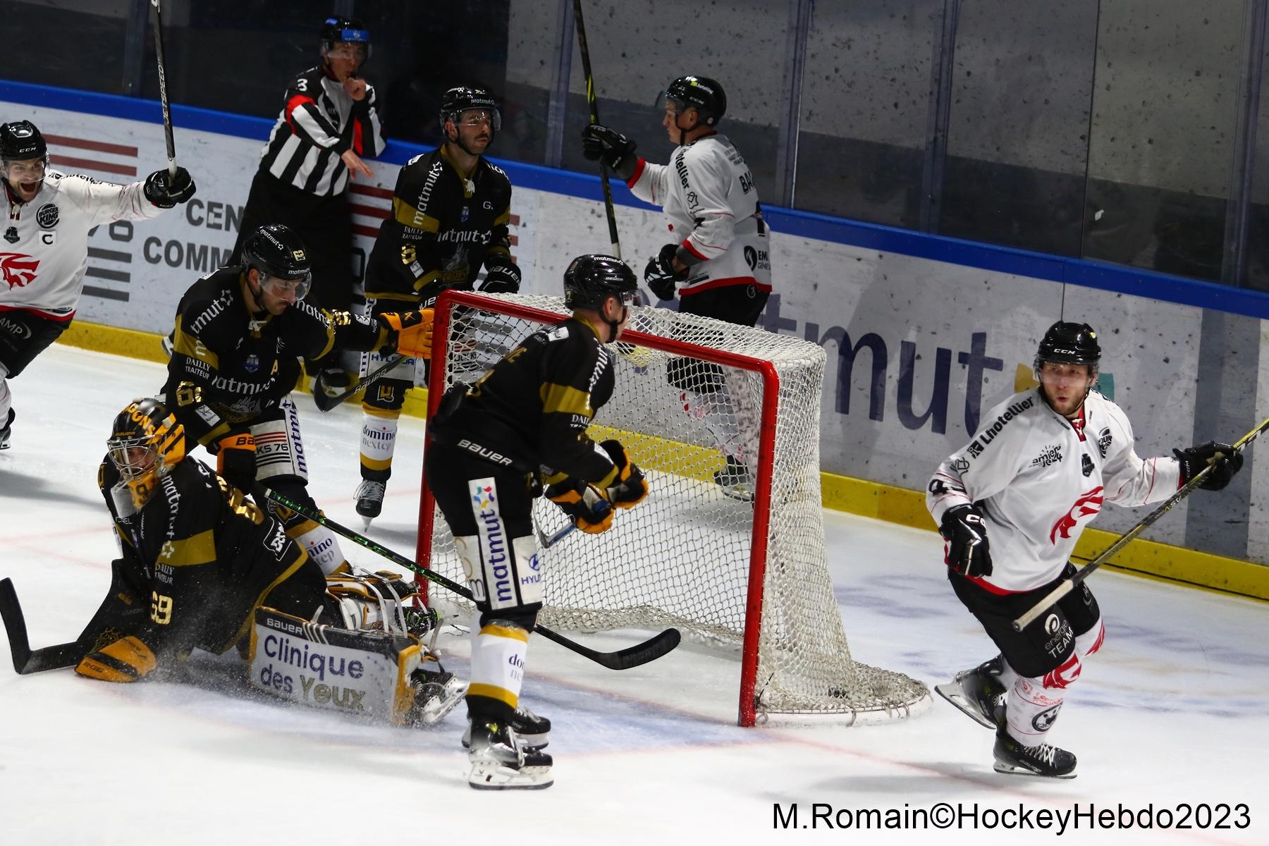 Rouen 2 - 3 Amiens 