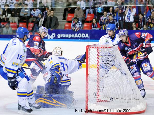 Grenoble  4 - 0 Villard-de-Lans