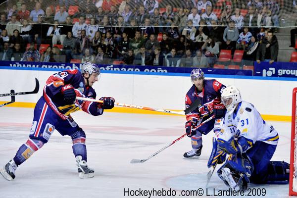 Grenoble  4 - 0 Villard-de-Lans