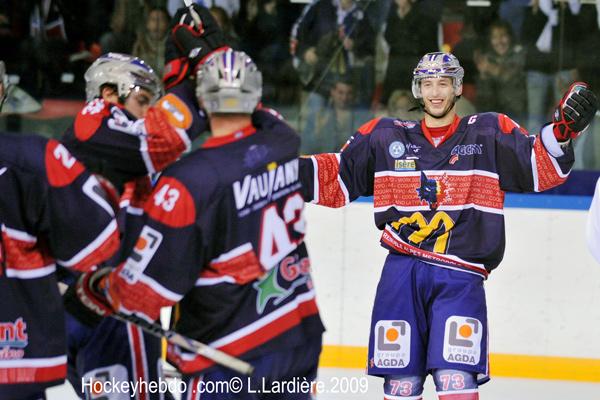 Grenoble  4 - 0 Villard-de-Lans
