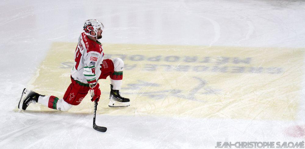 Cardiff 5 - 2 Zemgale 