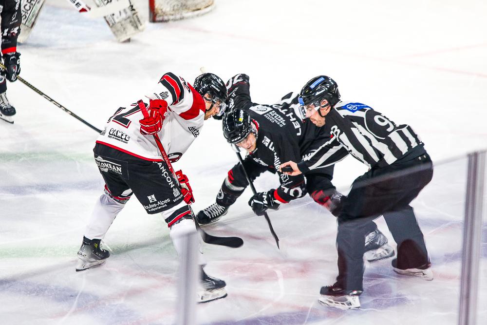 Amiens  7 - 4 Briançon 