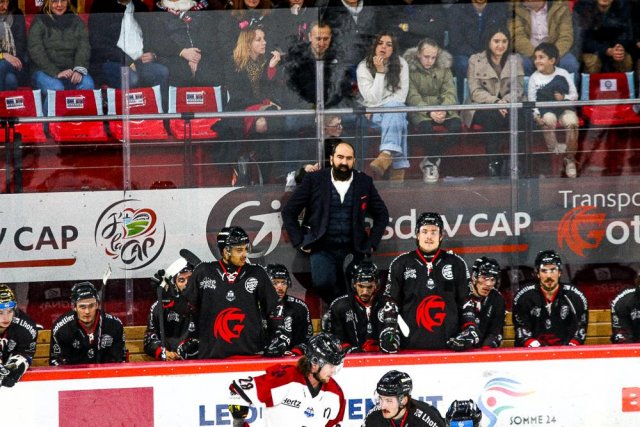 Photo hockey match Amiens  - Briançon  le 21/11/2023