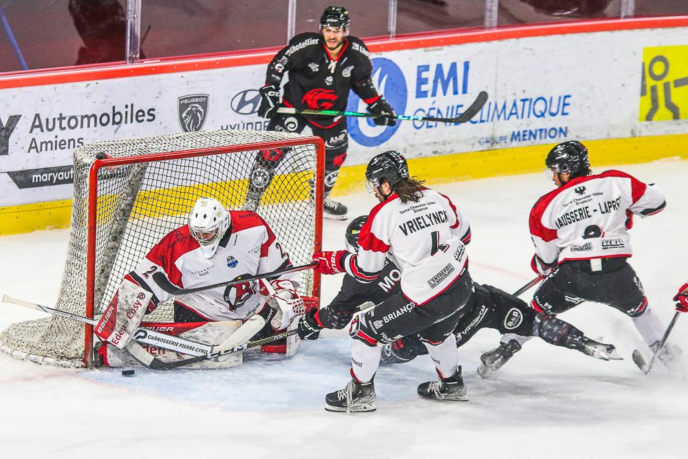 Amiens  7 - 4 Briançon 