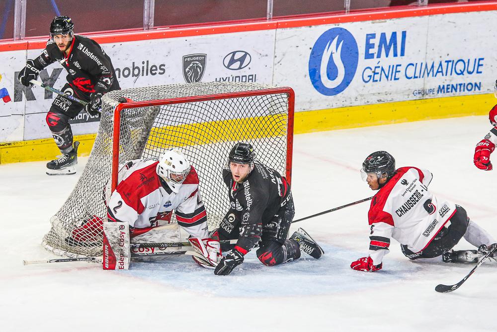 Amiens  7 - 4 Briançon 