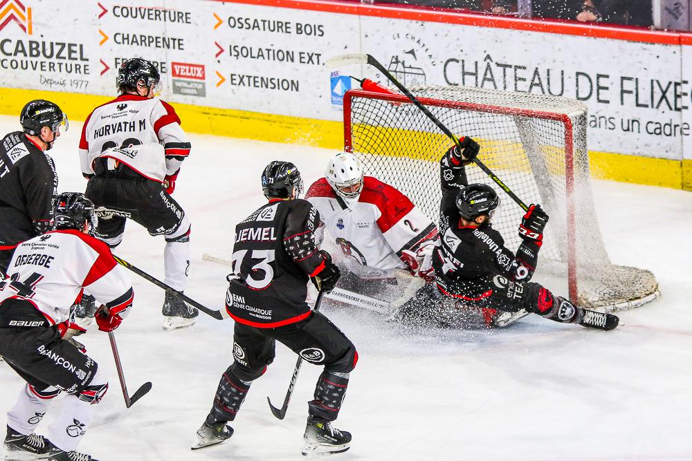 Amiens  7 - 4 Briançon 