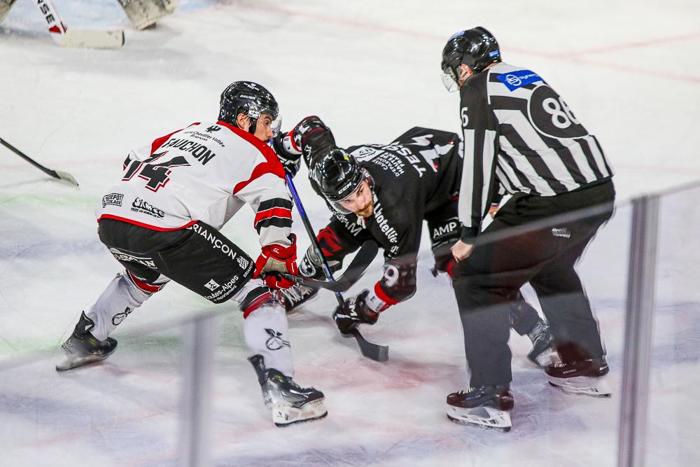 Amiens  7 - 4 Briançon 