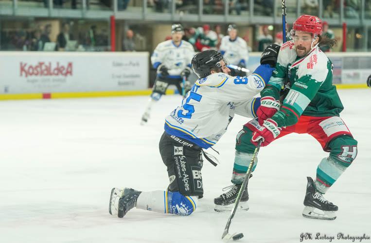Anglet 4 - 0 Gap 