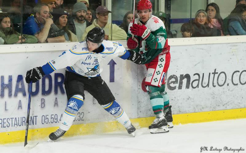 Anglet 4 - 0 Gap 