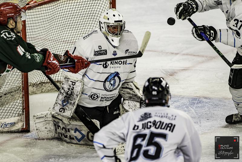 Cergy-Pontoise 7 - 1 Marseille