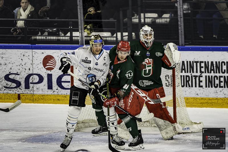 Cergy-Pontoise 7 - 1 Marseille