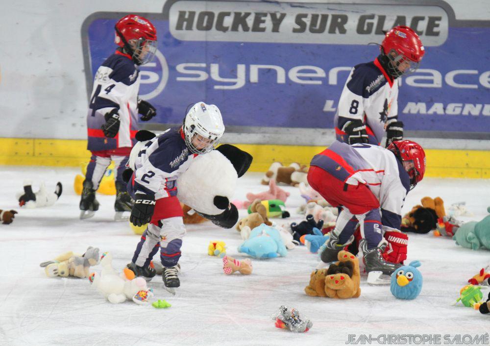 Grenoble  5 - 0 Anglet