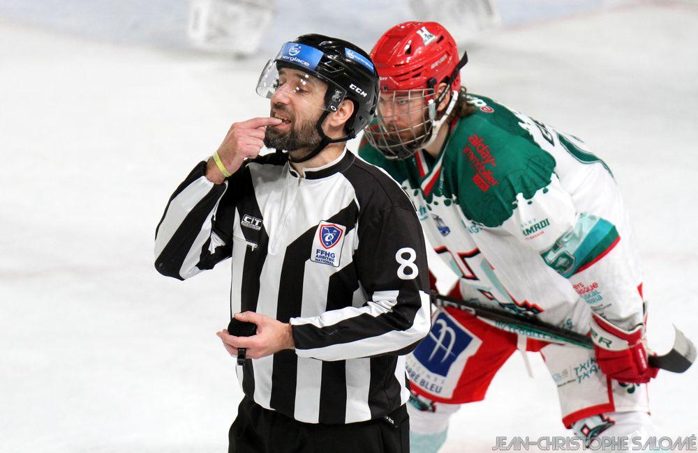 Grenoble  5 - 0 Anglet