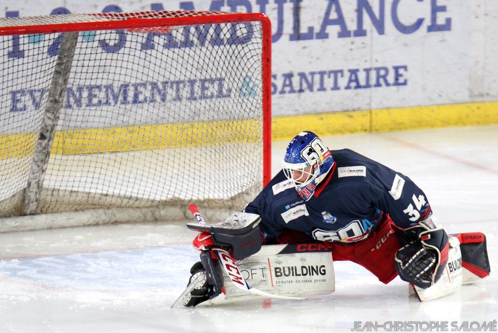 Grenoble  5 - 0 Anglet