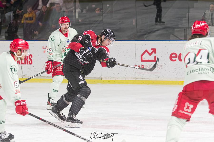 Bordeaux 4 - 3 Cergy-Pontoise