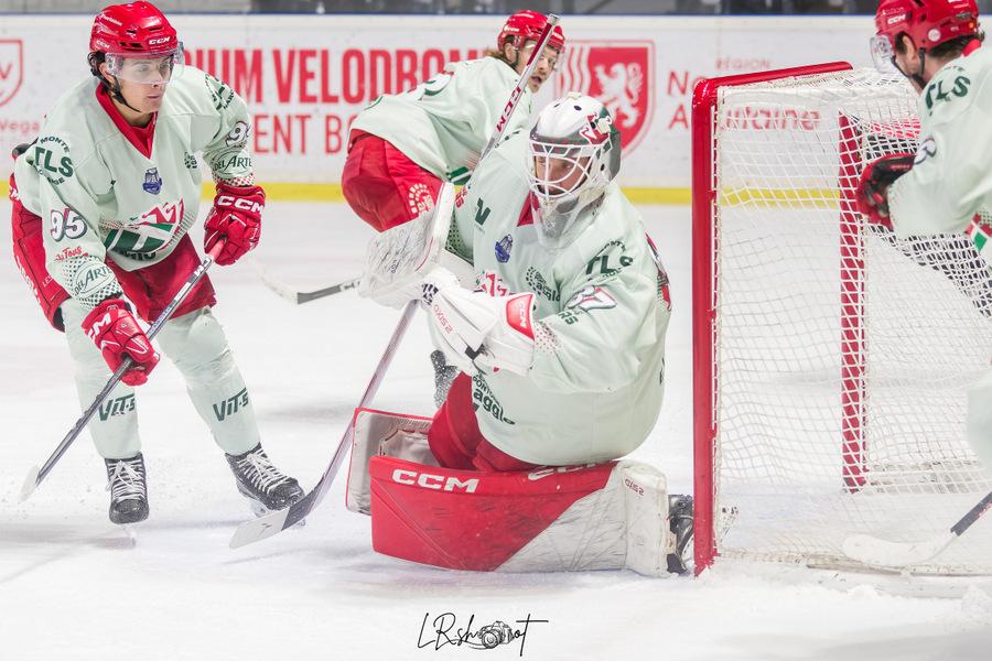 Bordeaux 4 - 3 Cergy-Pontoise