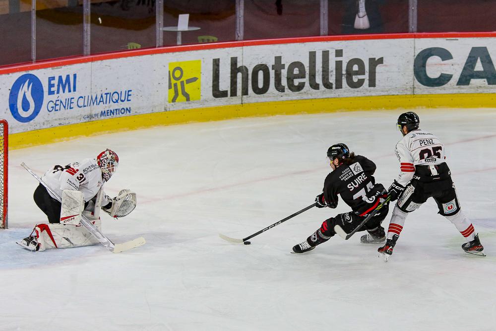 Amiens  6 - 1 Chamonix 