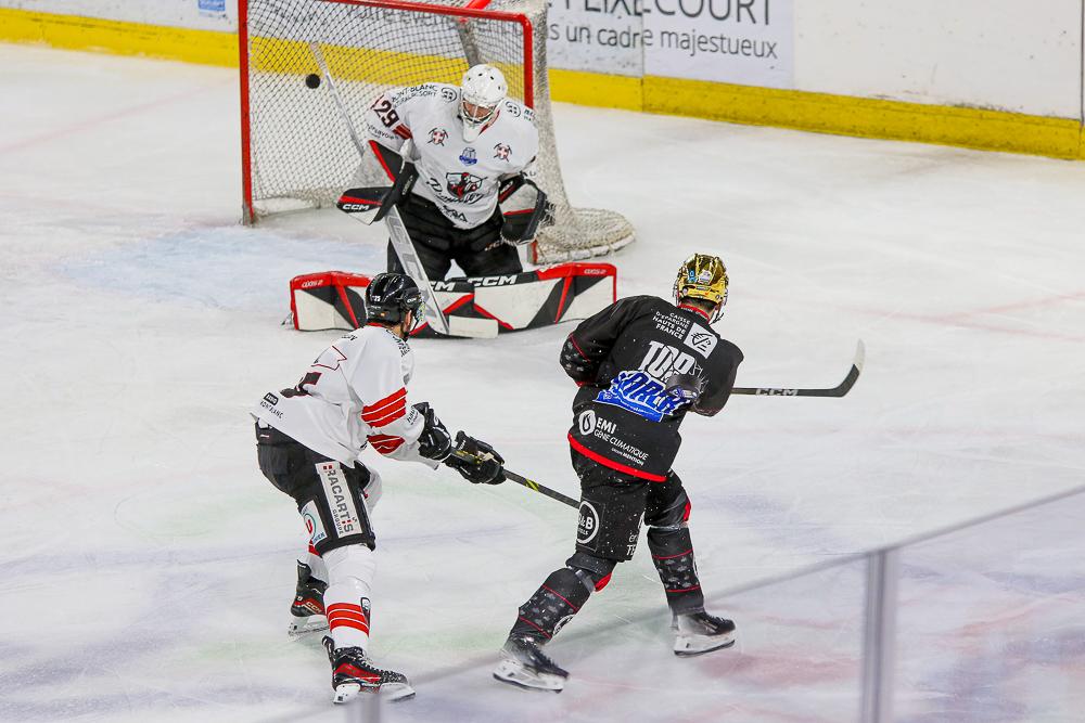Amiens  6 - 1 Chamonix 