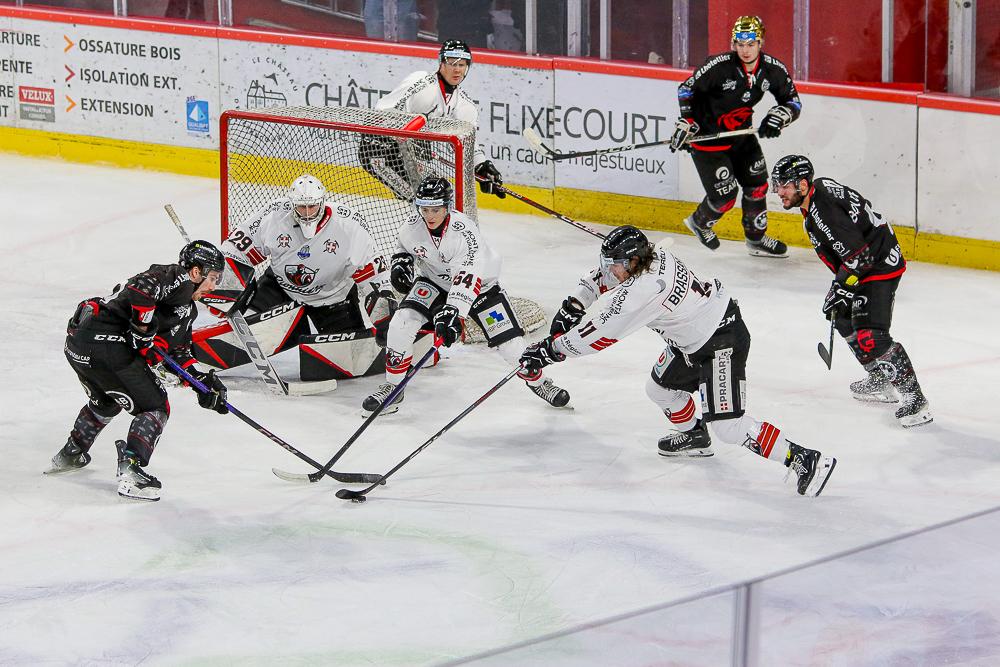 Amiens  6 - 1 Chamonix 