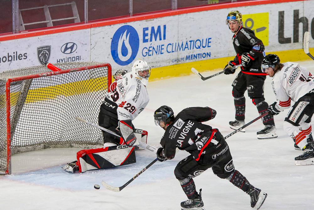 Amiens  6 - 1 Chamonix 
