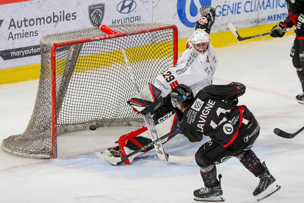 Amiens  6 - 1 Chamonix 