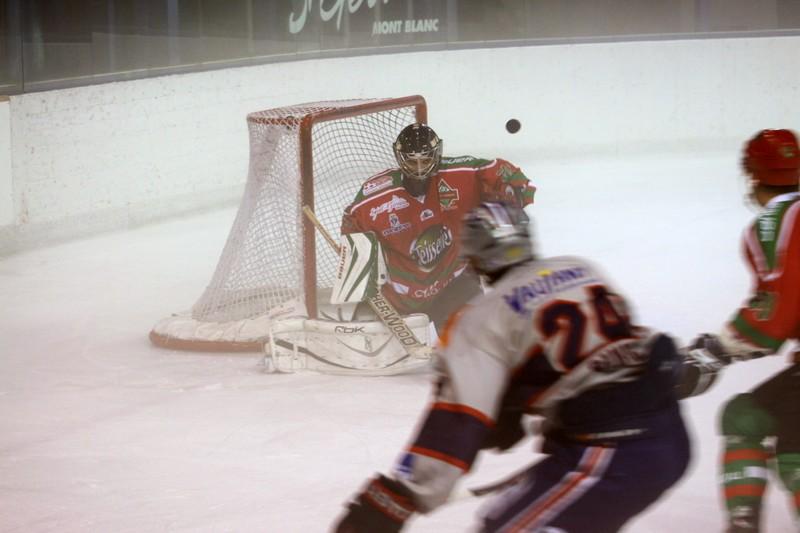 Mont-Blanc 1 - 4 Grenoble 