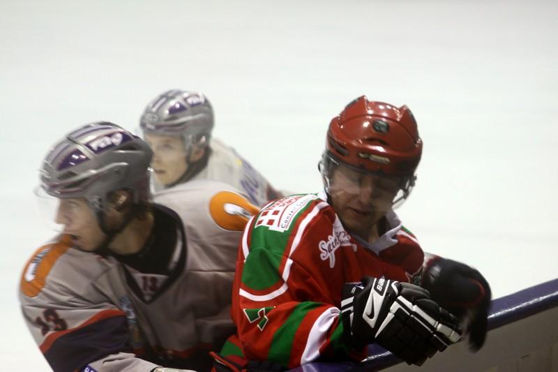 Mont-Blanc 1 - 4 Grenoble 