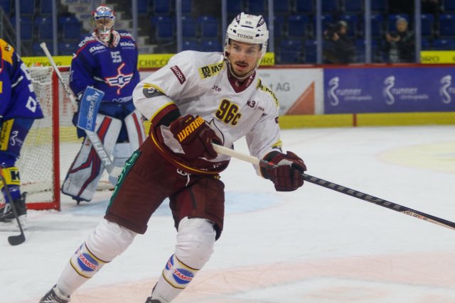Photo hockey match Kloten - Genève le 28/11/2023