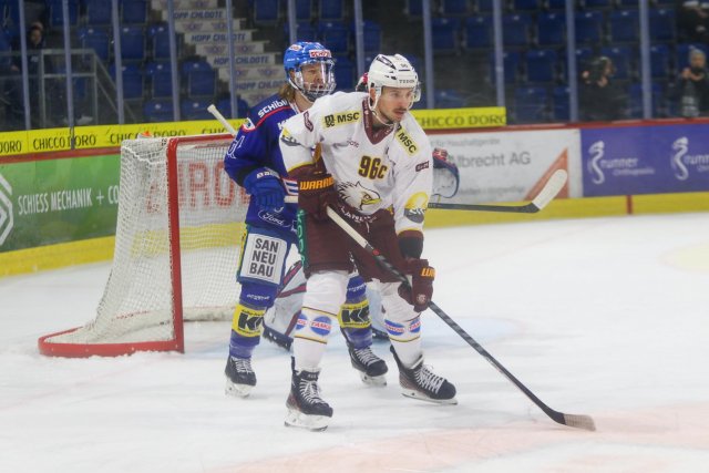 Photo hockey match Kloten - Genève le 28/11/2023