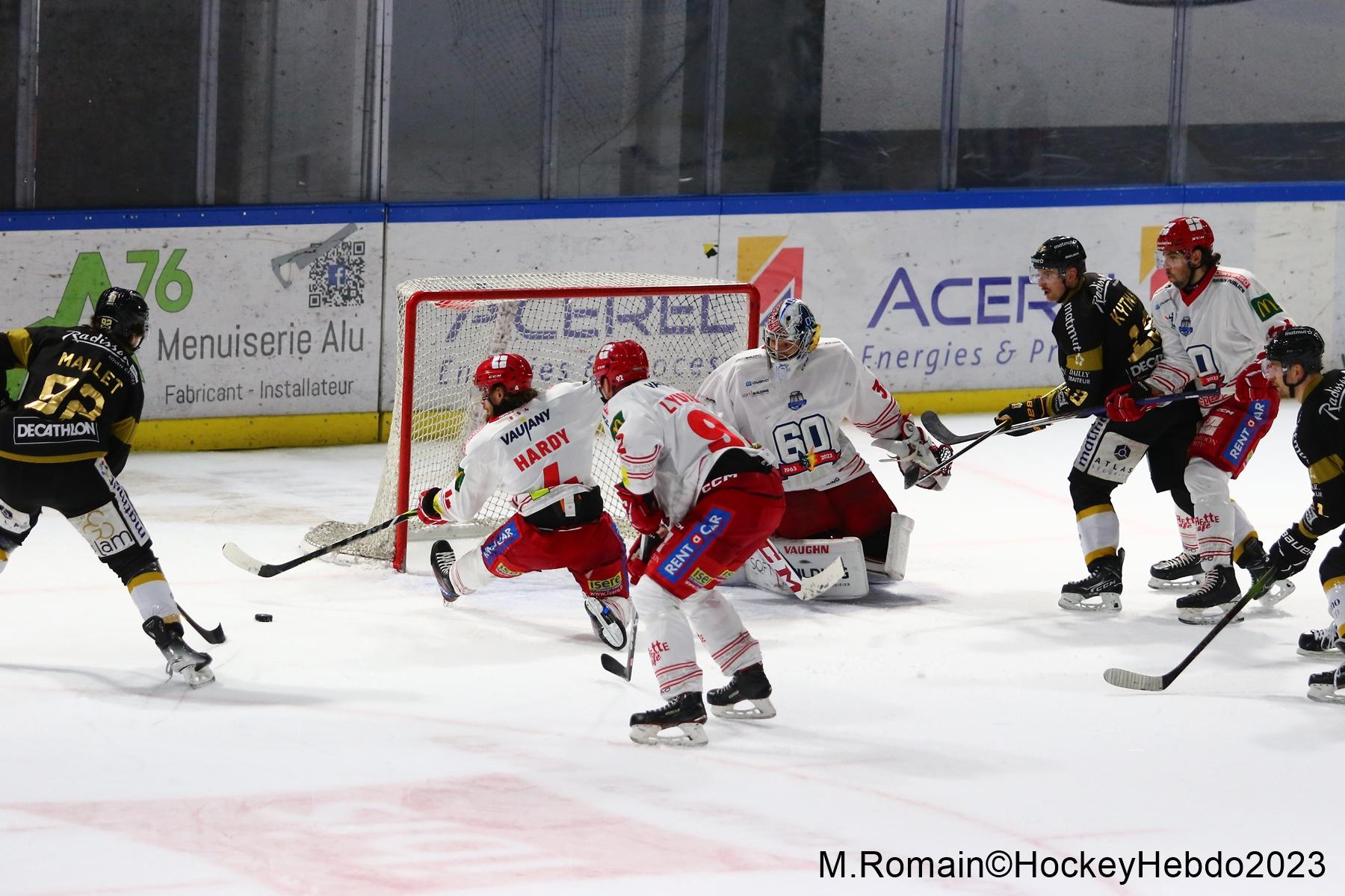 Rouen 3 - 6 Grenoble 