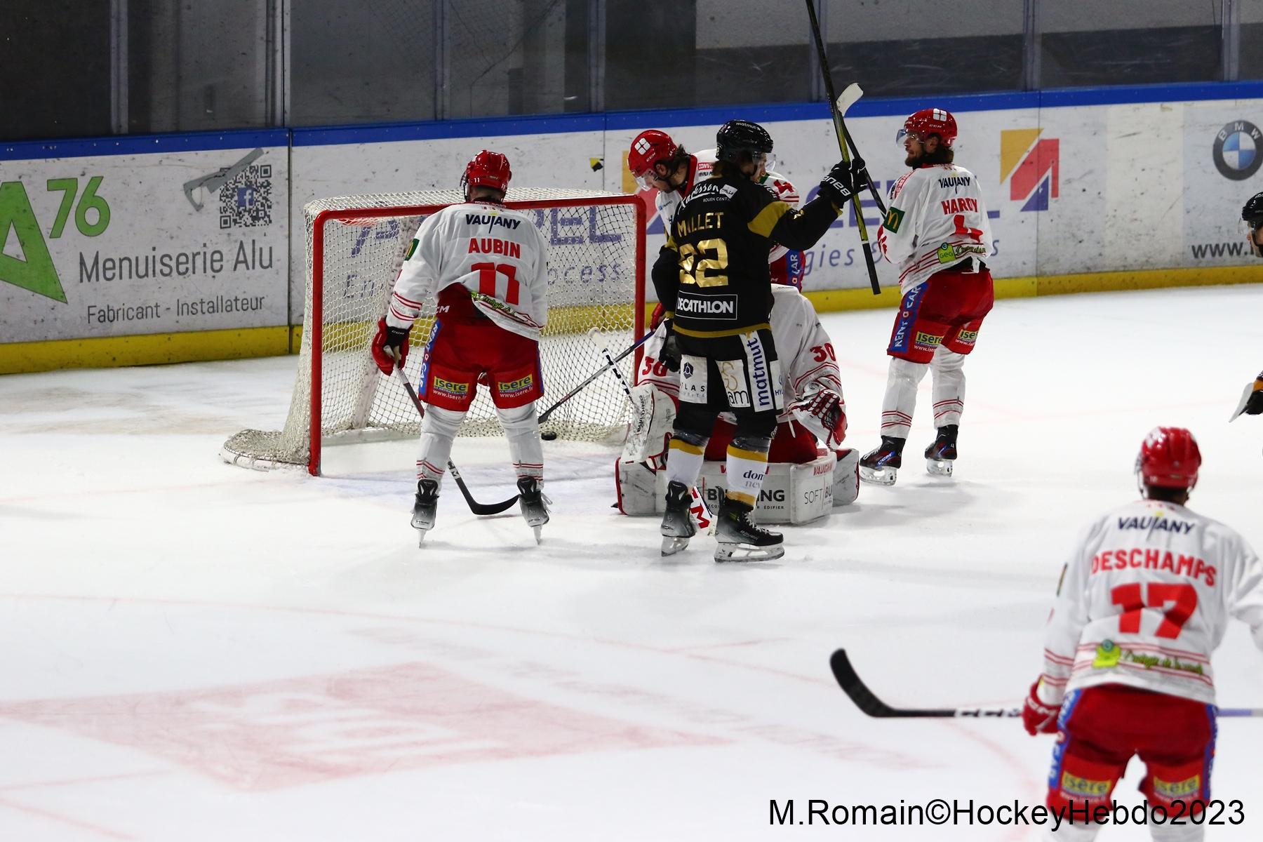 Rouen 3 - 6 Grenoble 