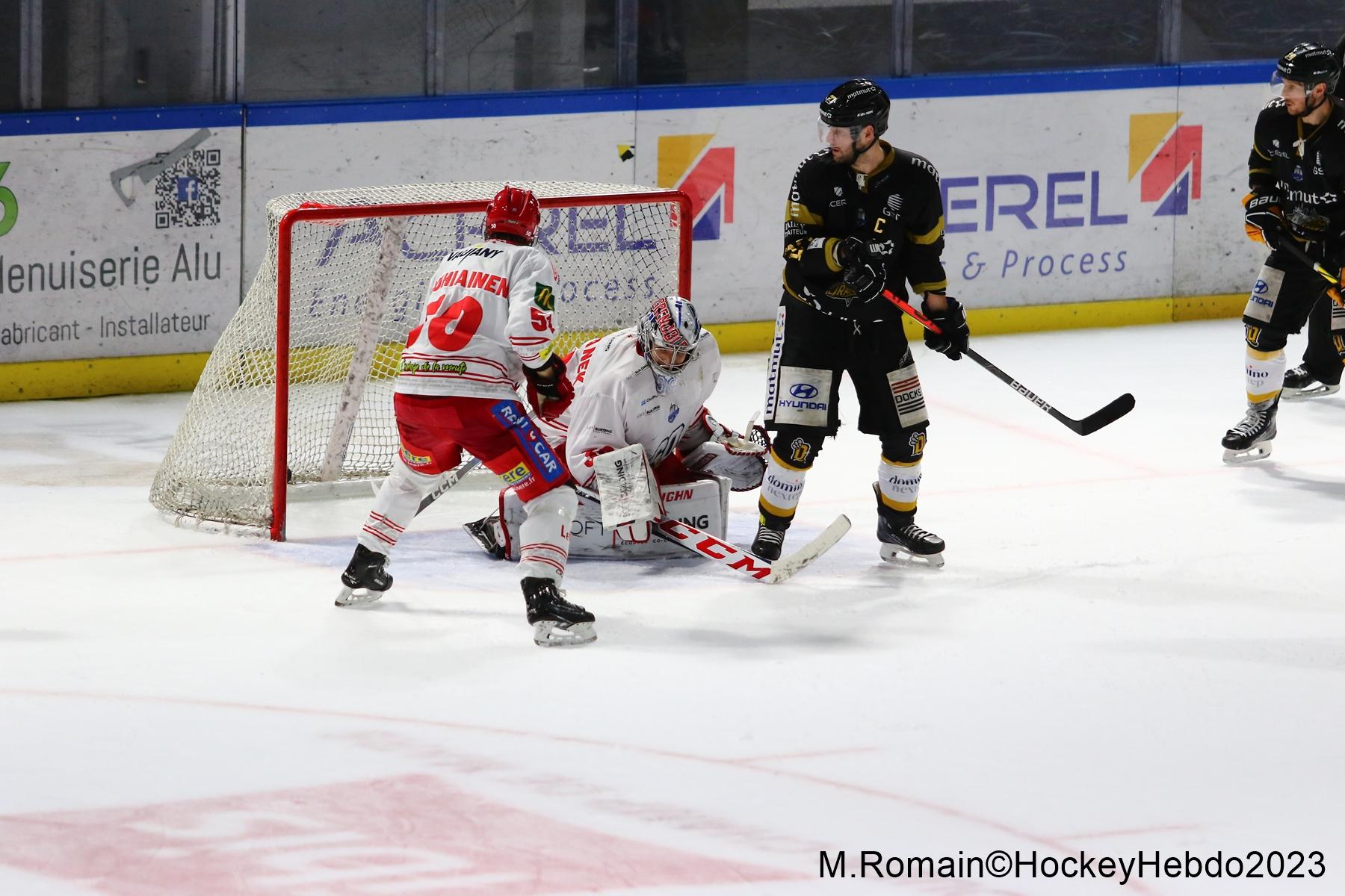 Rouen 3 - 6 Grenoble 
