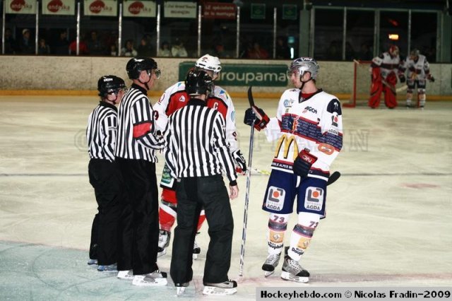 Photo hockey match Briançon  - Grenoble  le 10/10/2009